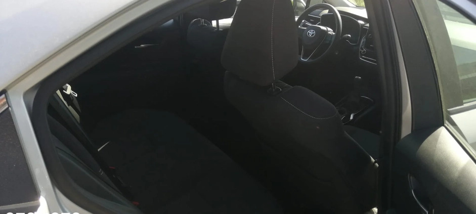 Toyota Corolla cena 74000 przebieg: 22600, rok produkcji 2020 z Warszawa małe 37
